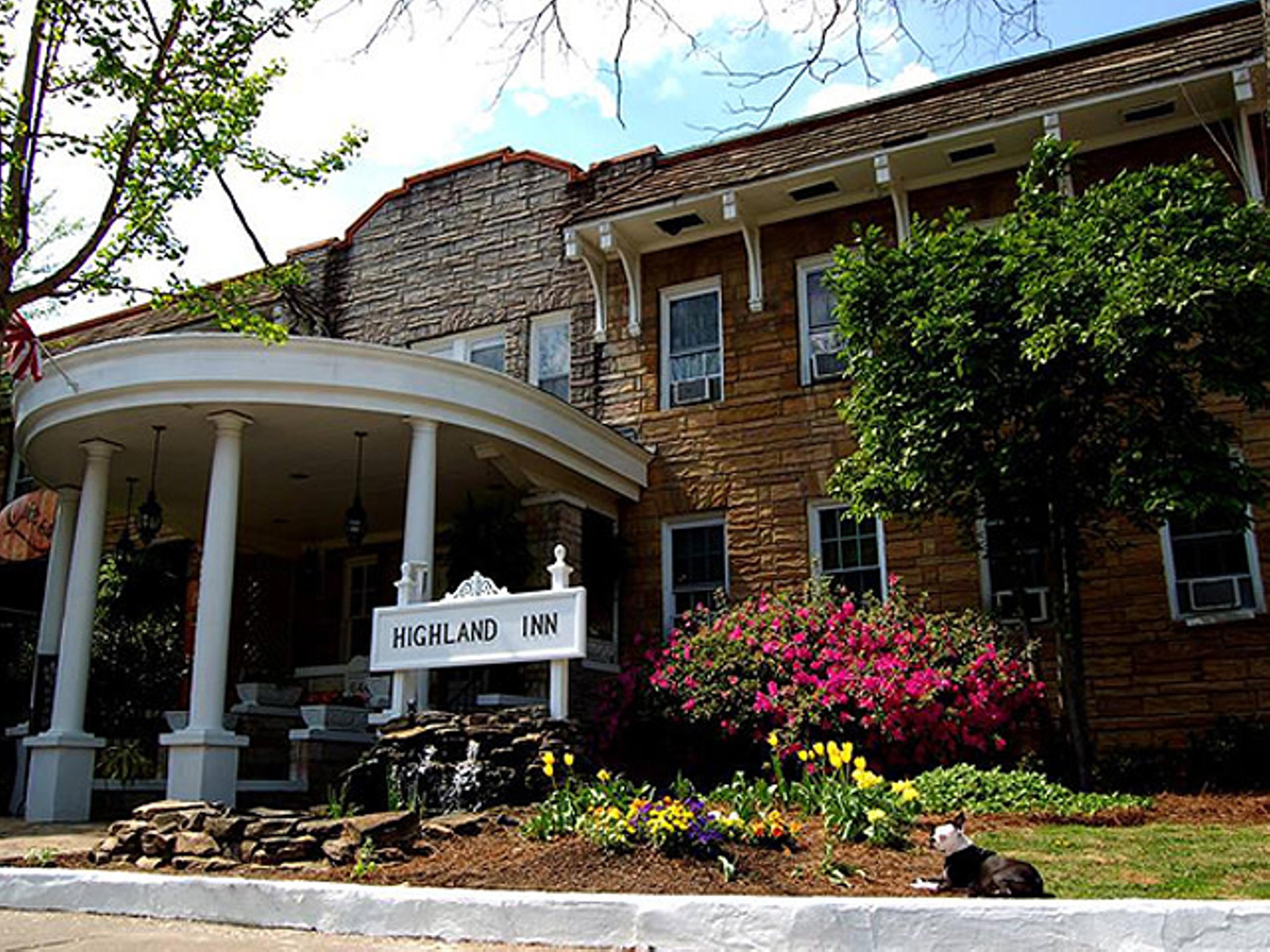 The Highland Inn exterior