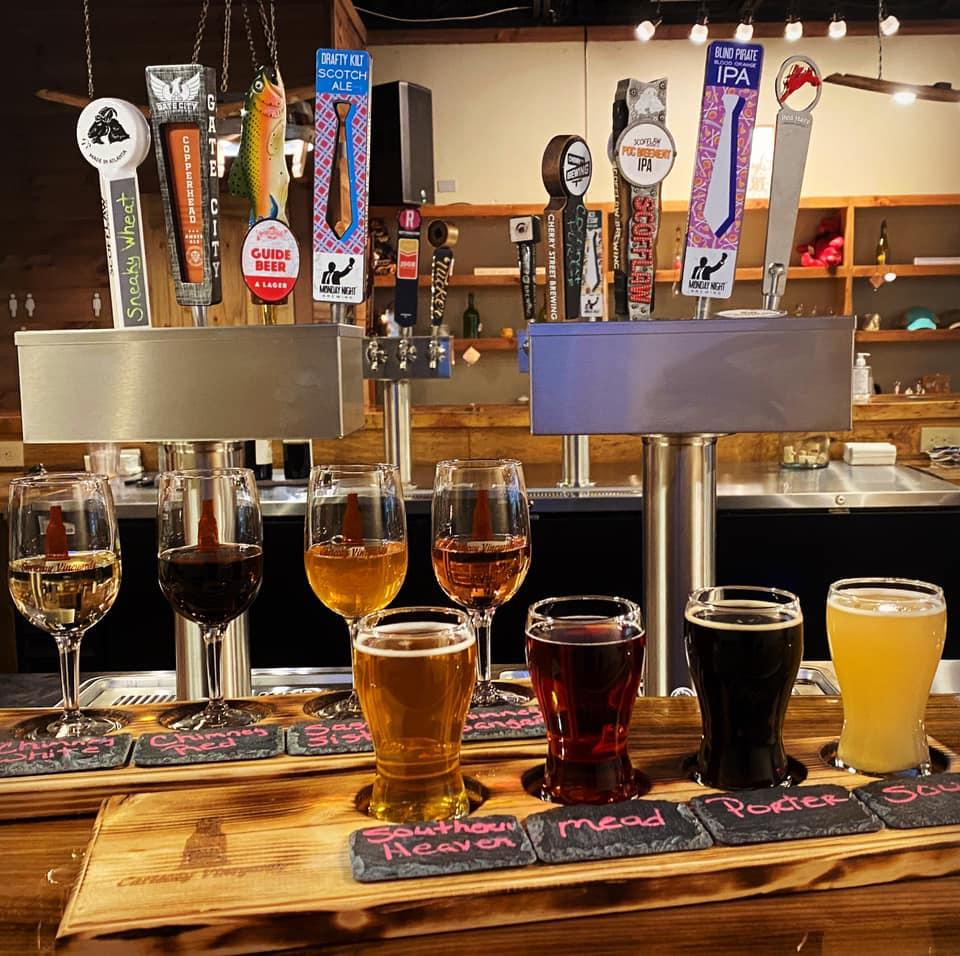 Cartecay Wine & Craft Interior