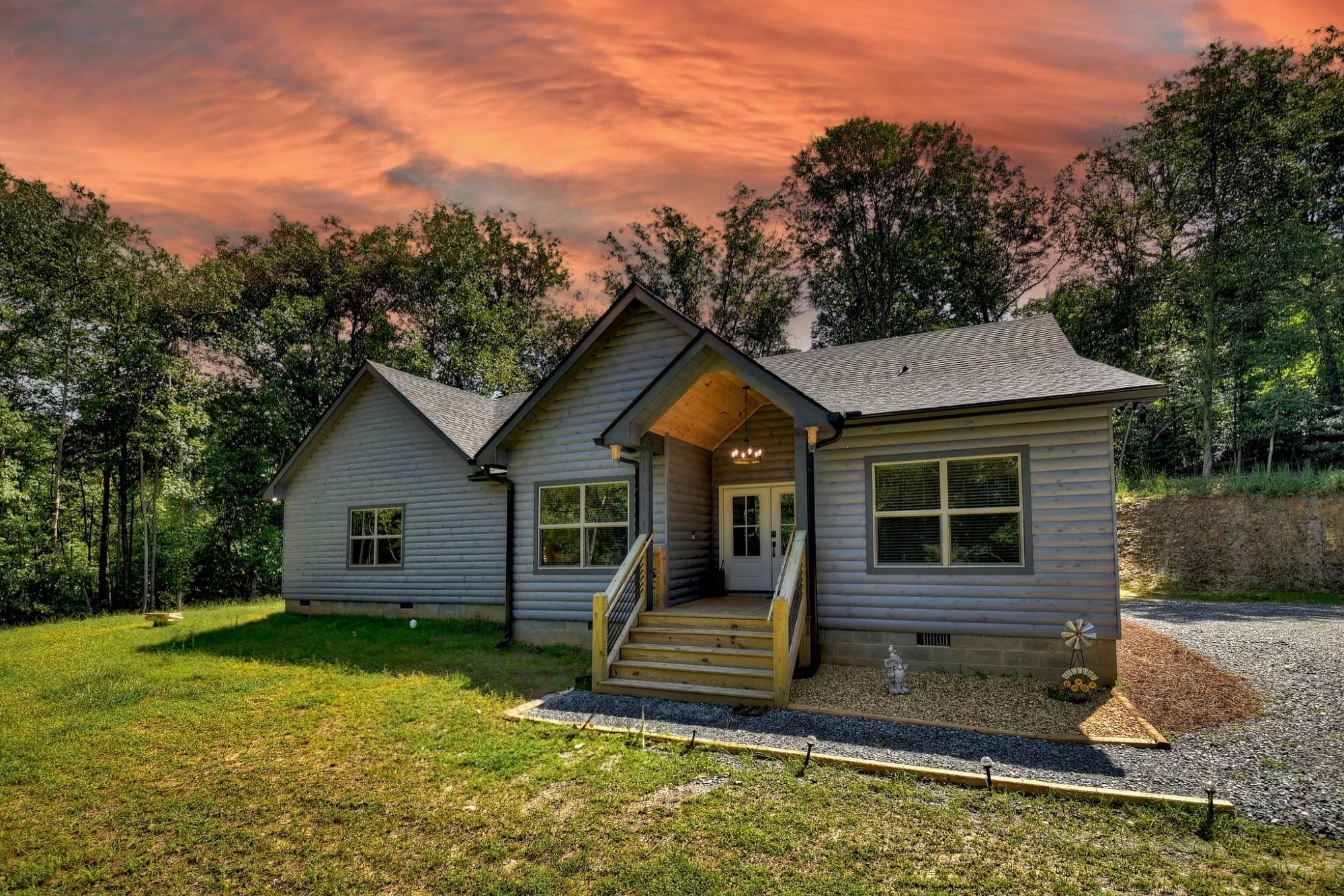 Logged Inn Cabin Exterior
